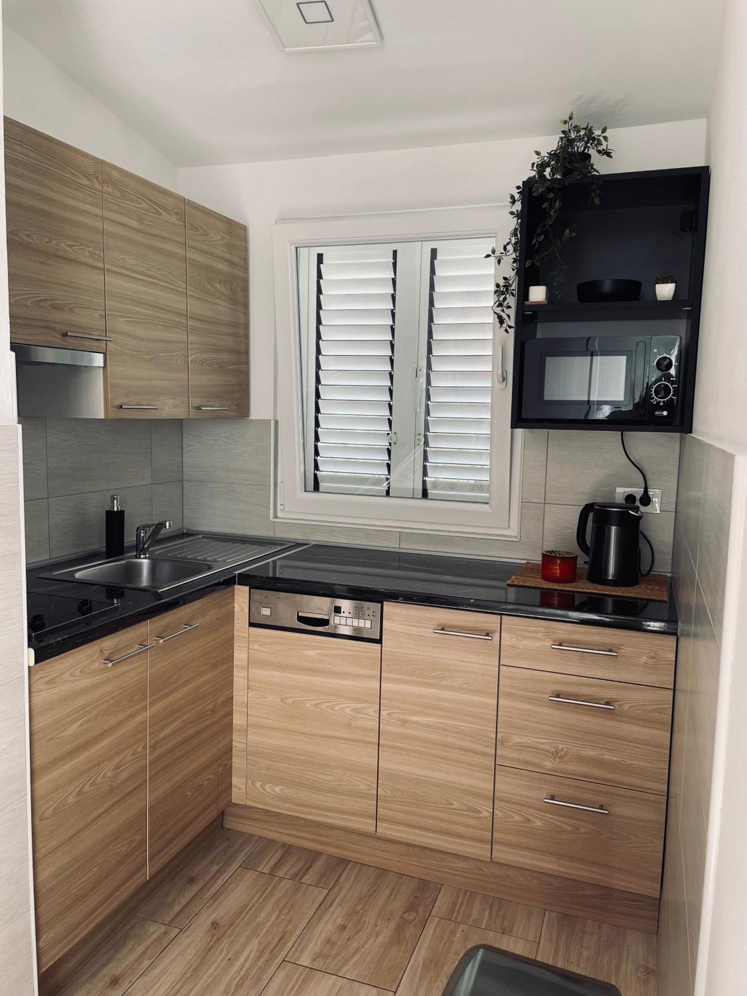 House Susec Apartment Povljana Bagian luar foto